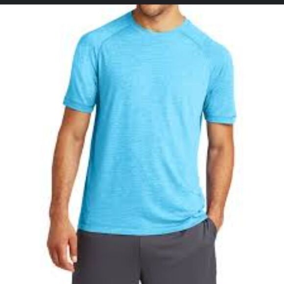 BRAND NEW SEAMLESS PERFORMANCE LAYER 8 QWICK-DRY T-SHIRT - Picture 1 of 15
